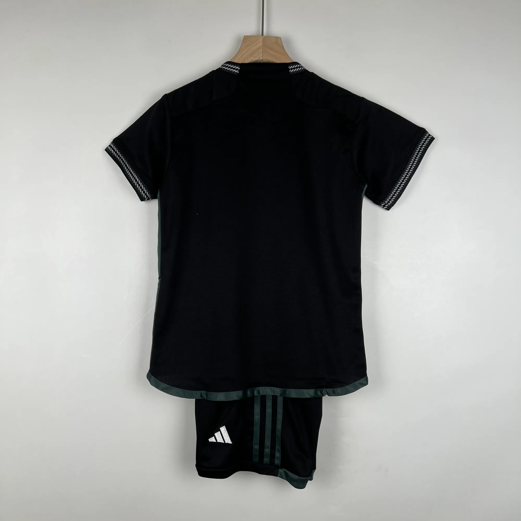 23-24 Celtic away size 16-28 8