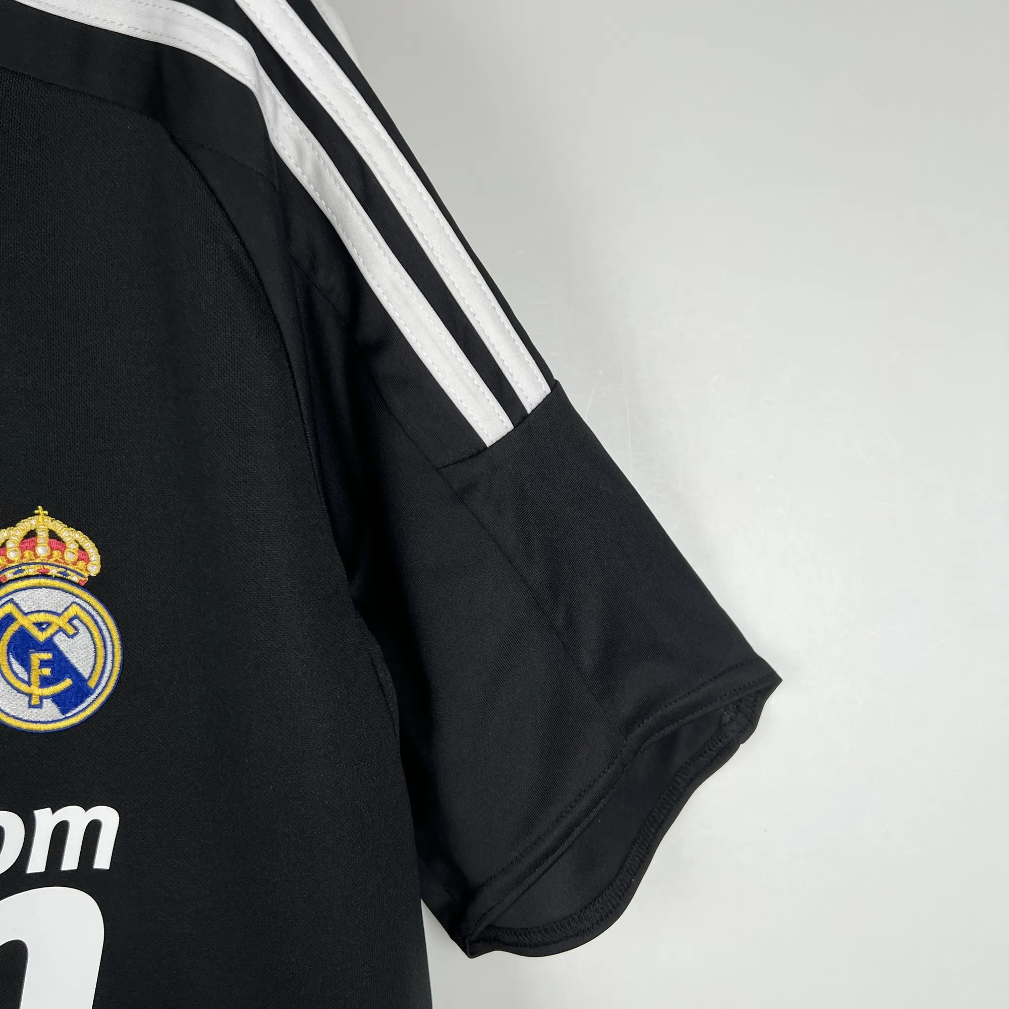 08-09 Real Madrid Retro Third Kit Vintage Black Shirt Football Jerseys Yupoo 7
