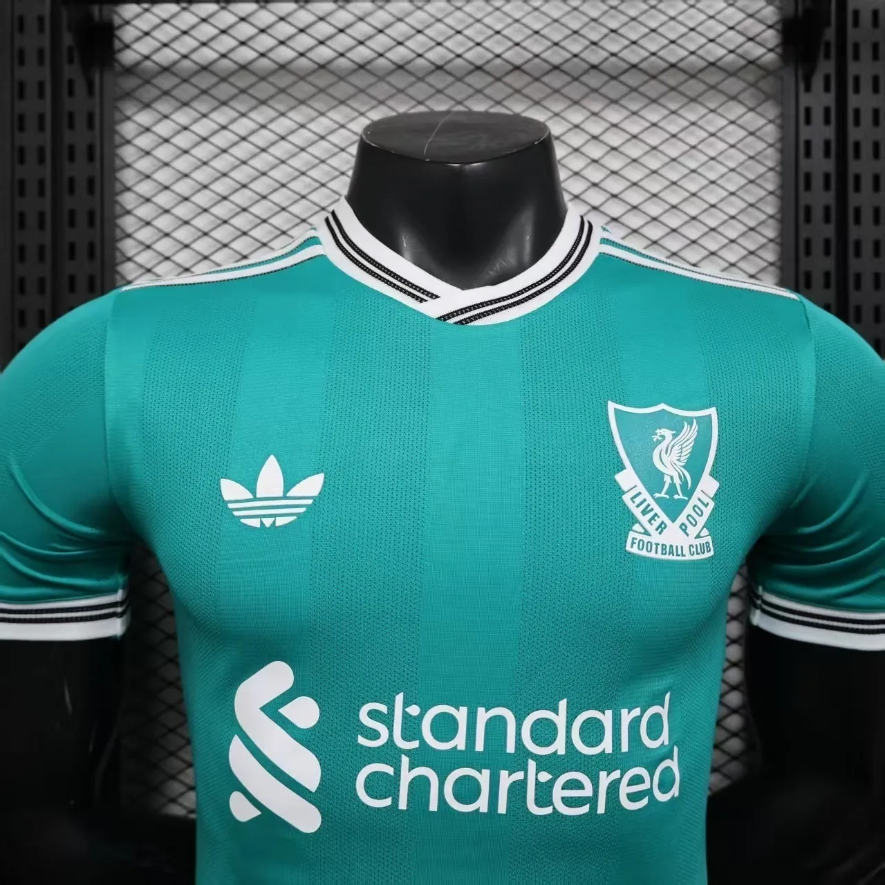 25-26 Liverpool Third Away Kit Player Version Green Shirt Football Summer Clothing AAAAJersey Yupoo 9
