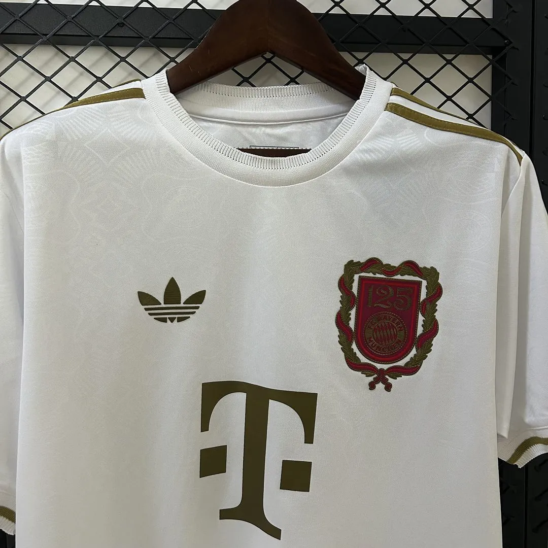24-25 Bayern Munich 125th Anniversary White Kit Soccer T-Shirt AAAAJersey Dropship Yupoo 3