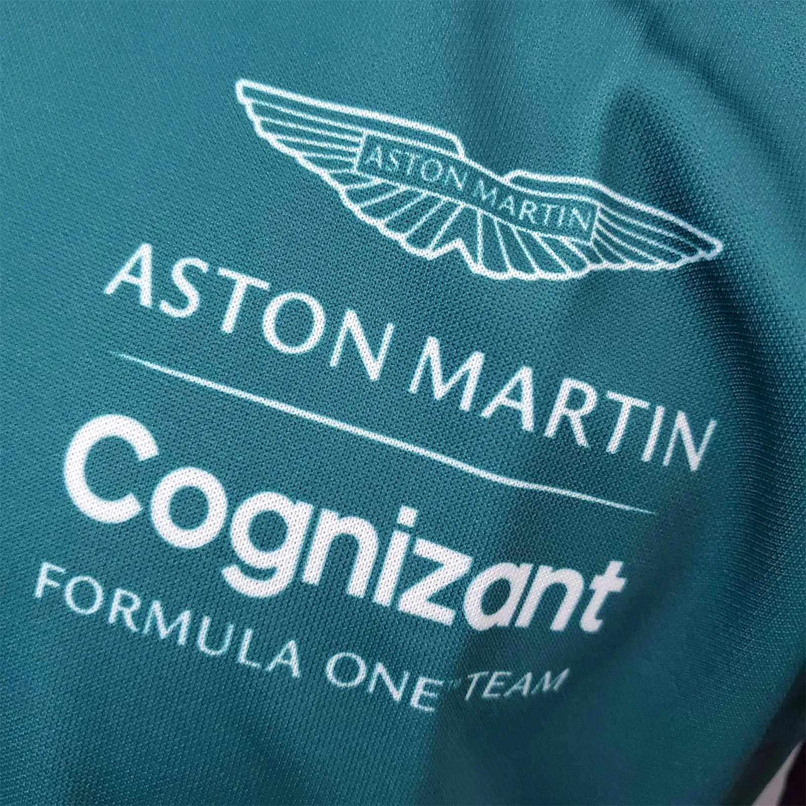 F1 2021 traffic jam; Aston FI Formula One stadium service Aston Martin 5