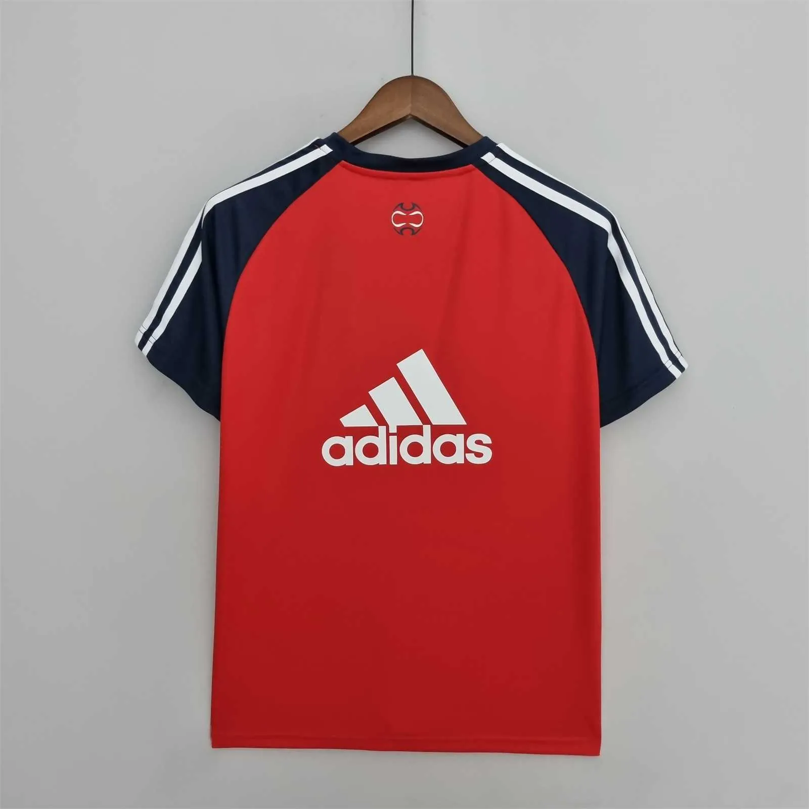 22-23 Bayern training suit red 4