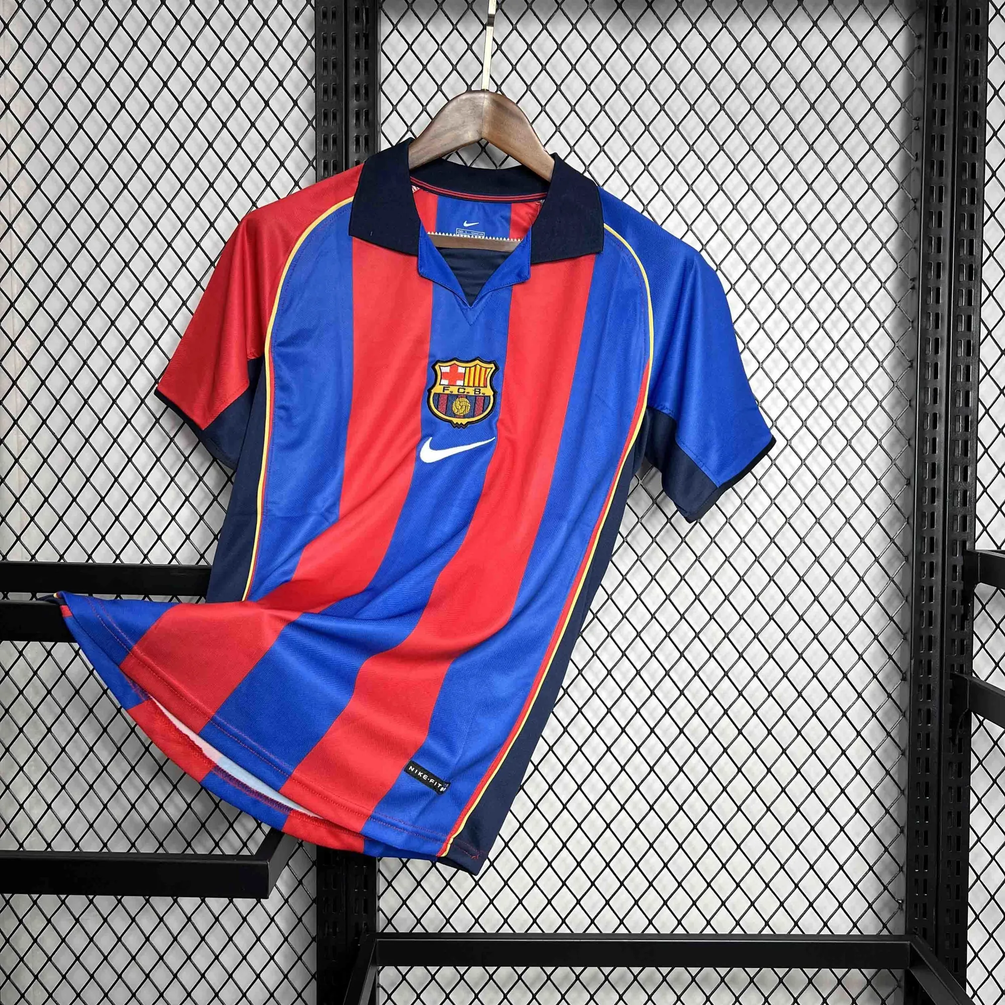 04-05 Barcelona Home Retro Kit Vintage Shirt AAAAJersey Wholesale Yupoo-1 1