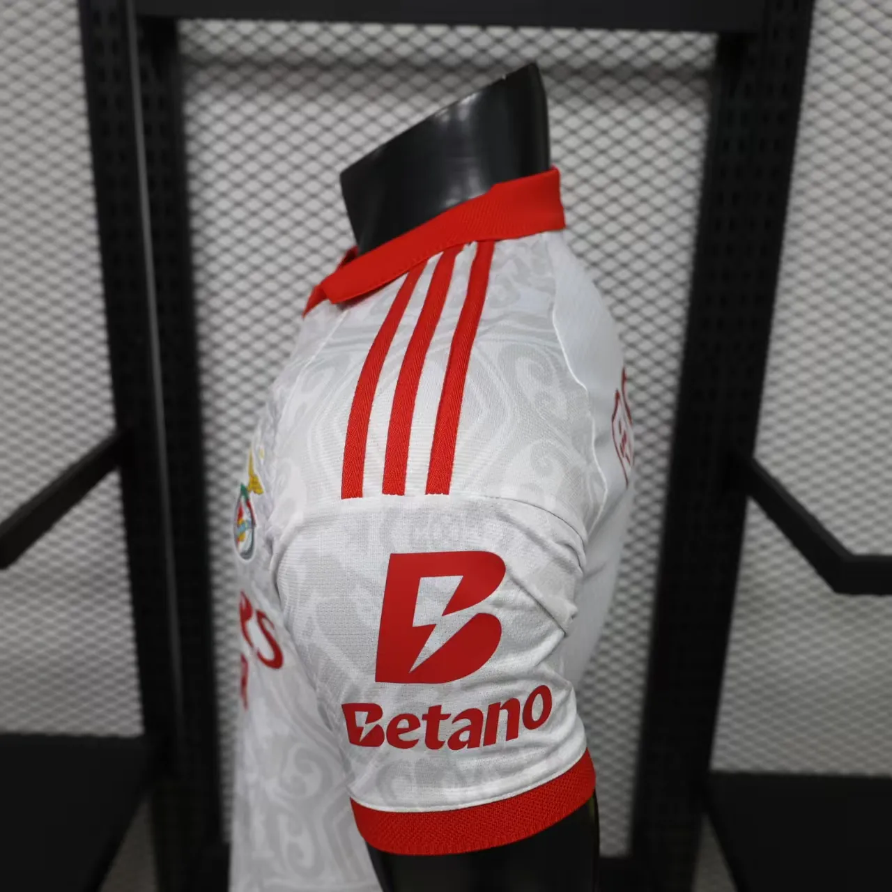 26-27 Benfica Away Mens Kit Football Player Version T-Shirt Soccer AAAAJersey Supply Yupoo 8 4