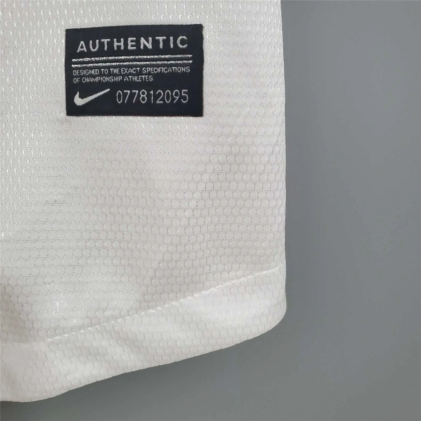 2012 Portugal away white 3