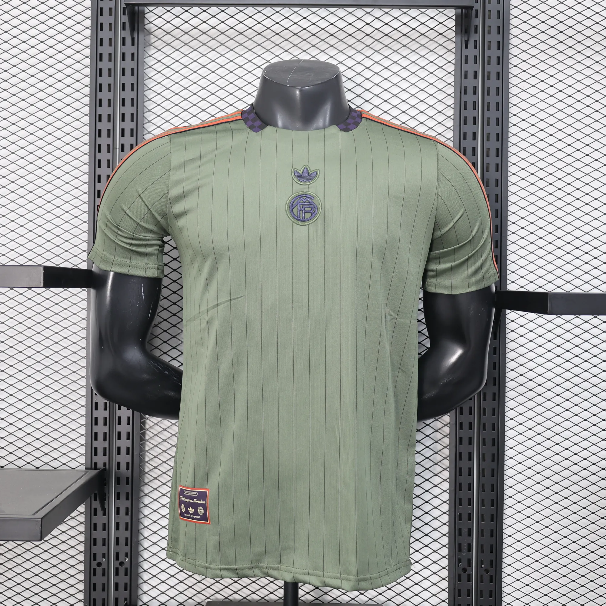 25-26 Bayern Munich Retro Style Football Shirt Apparels AAAAJersey Supply Yupoo 6