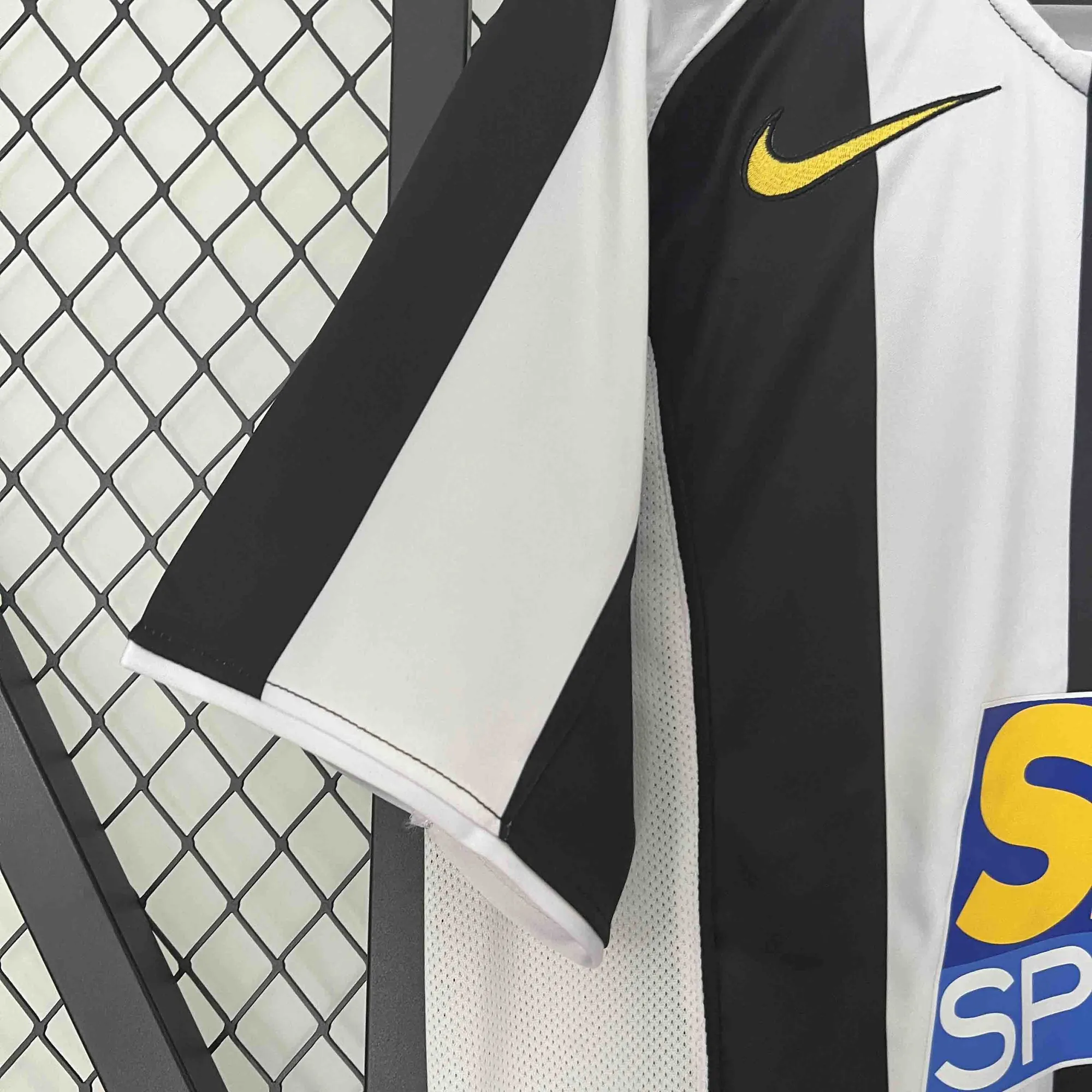 04-05 Juventus Home Retro Kit Jersey Supplier Yupoo S-2XL 4