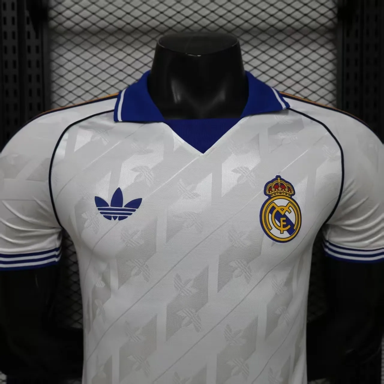 26-27 Real Madrid Mens Retro Kit Special Edition Football Shirt AAAAJersey Wholesale Yupoo 6