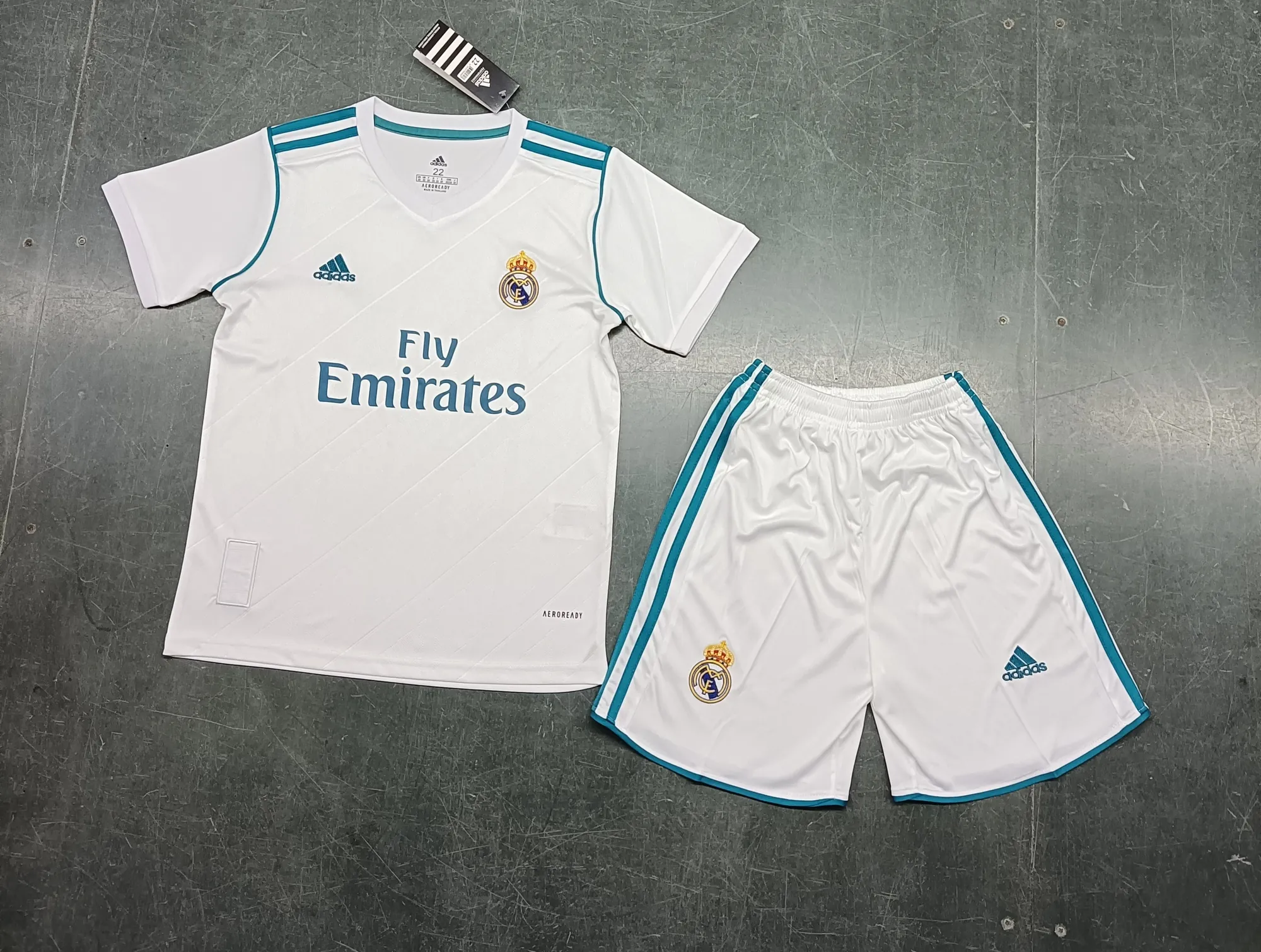 17-18 Real Madrid Home Retro Kids Kit Size-16-28 Soccer Jersey Yupoo 2