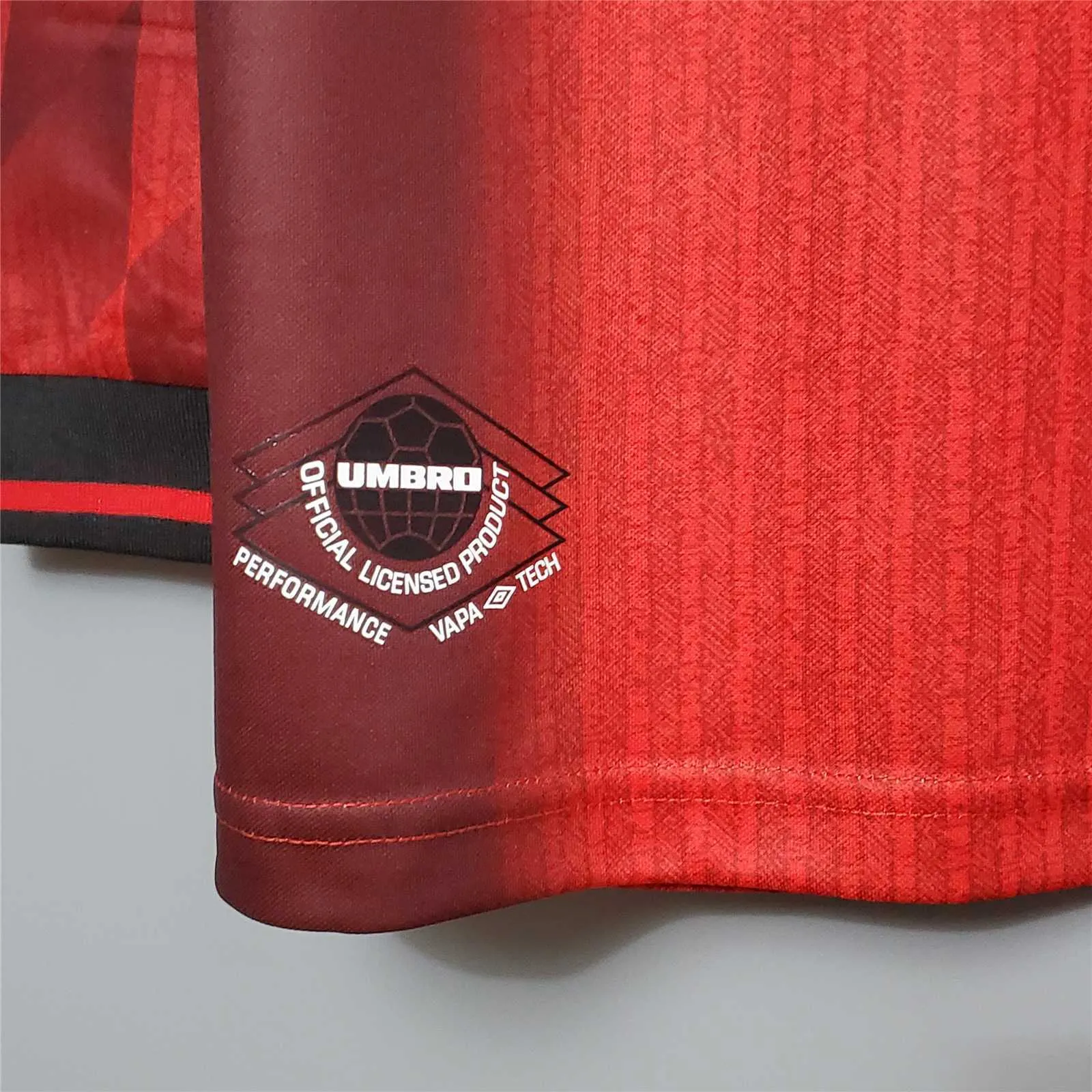 96-97 Manchester United home long sleeve 2