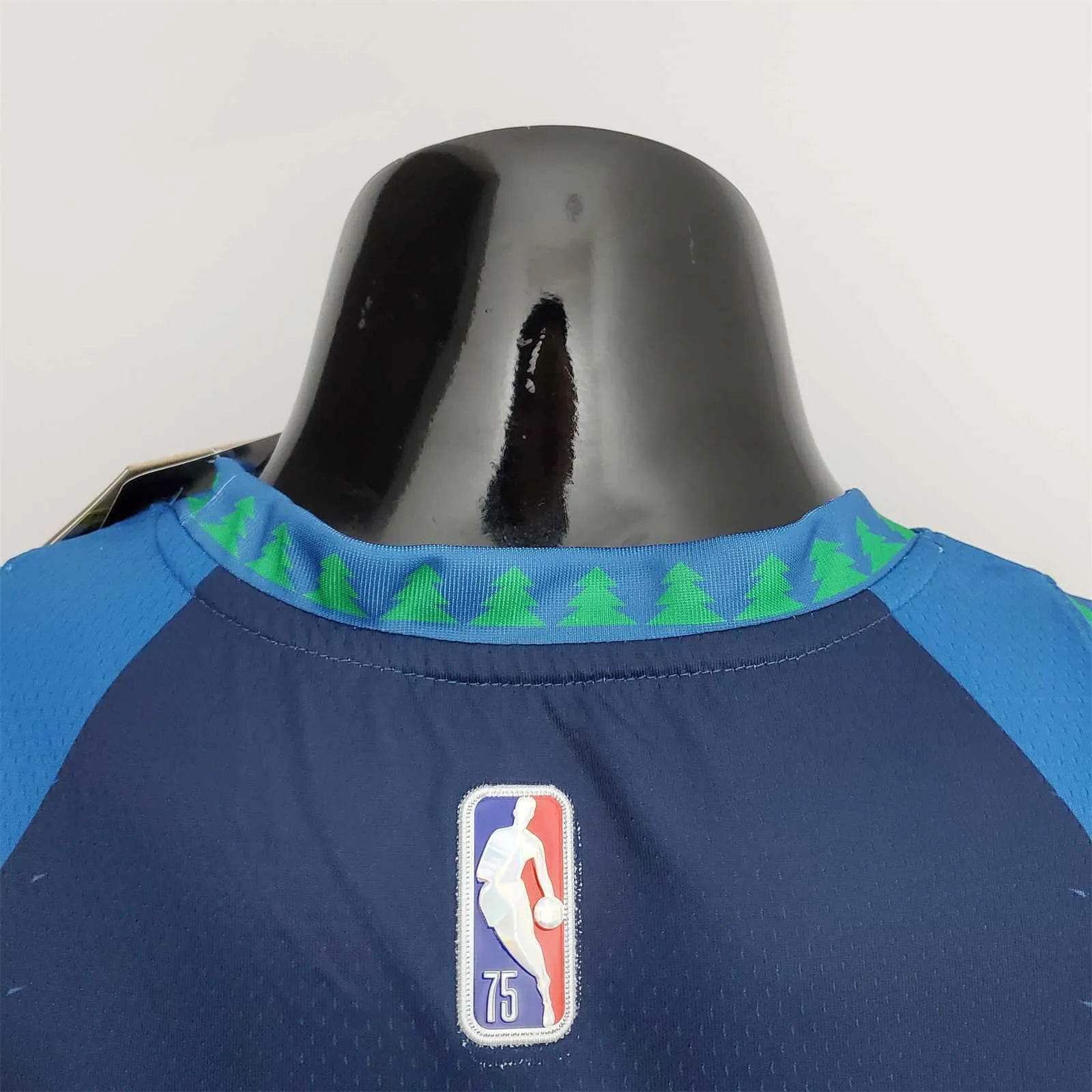 75th Anniversary 2202 Season TOWNS#32 Minnesota Timberwolves City Edition Blue NBA Jersey 3