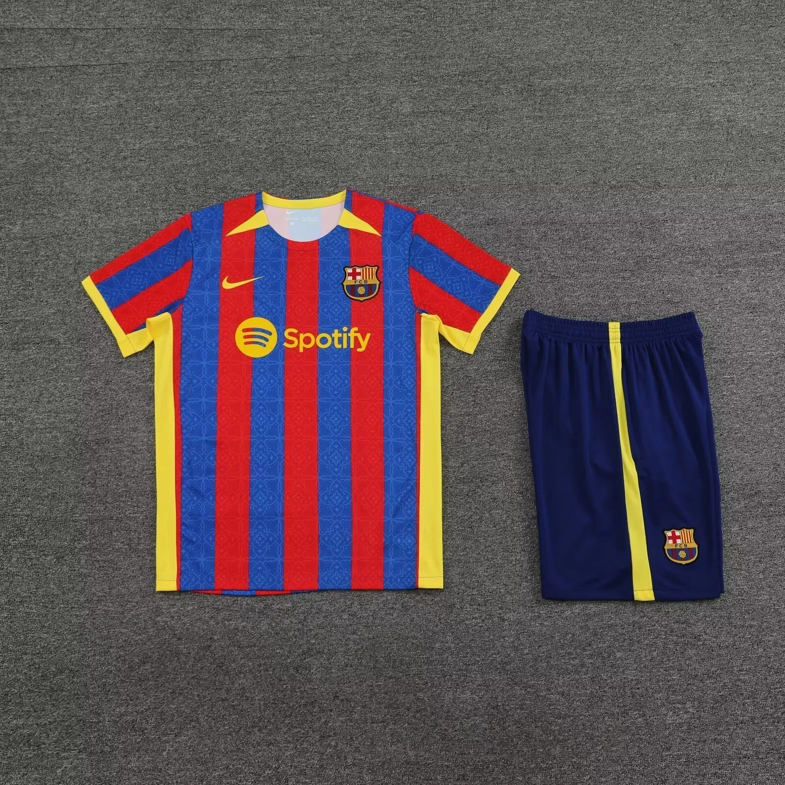 23-24 Barcelona Training Soccer Jerseys Yupoo 1