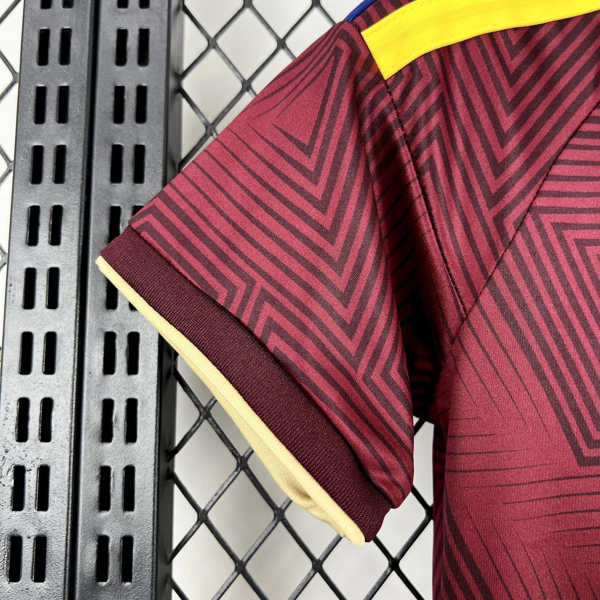 2026 World Cup Venezuela Home Kids Kit Soccer Youth Apparels AAAAJersey Supply Yupoo 2