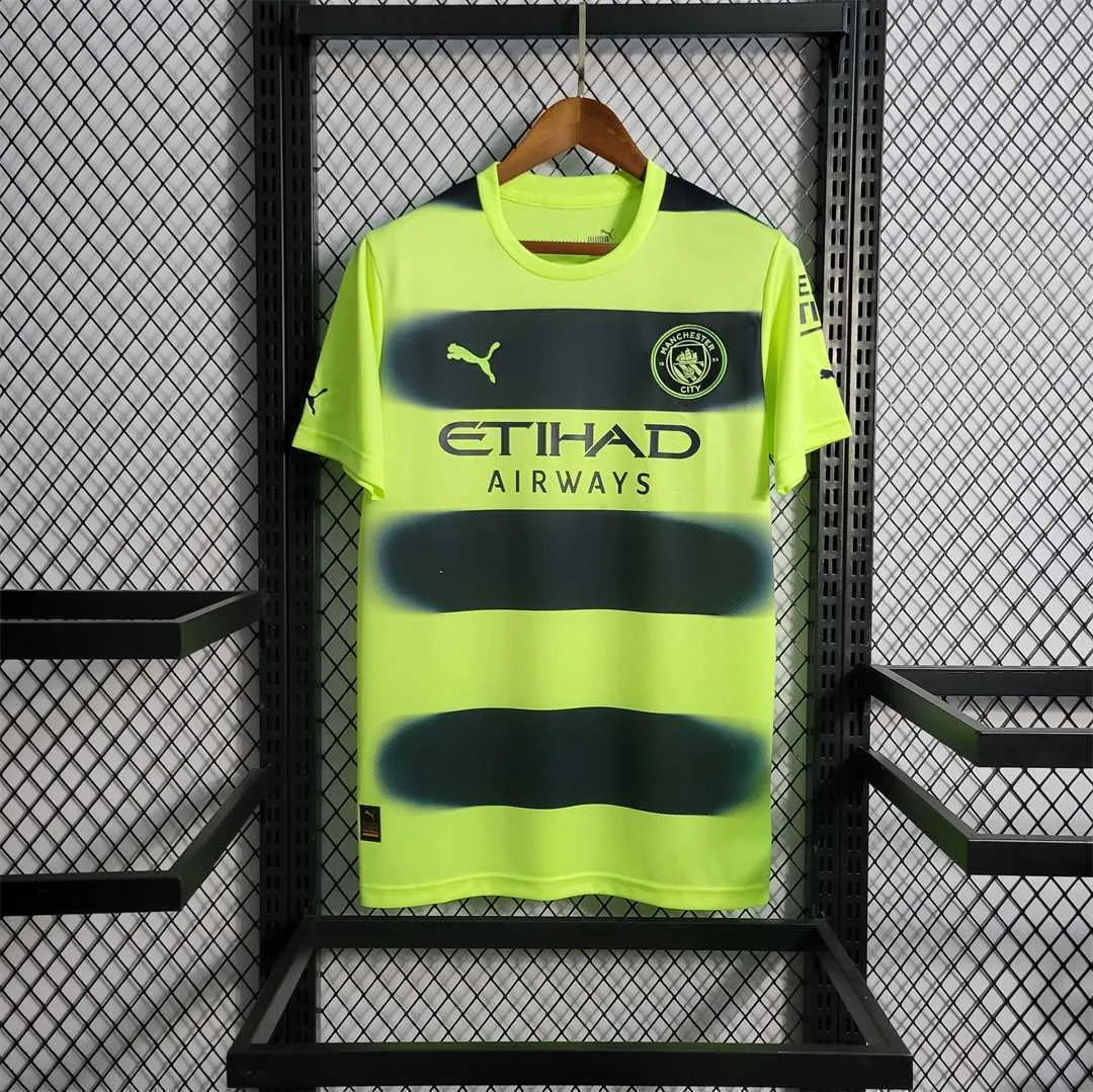 22-23 Manchester City third away 12
