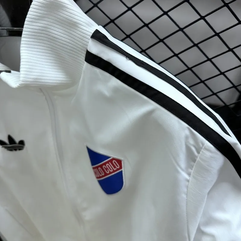 25-26 Colo-Colo Windbreaker Jackets AAAAJersey Supply Yupoo 1