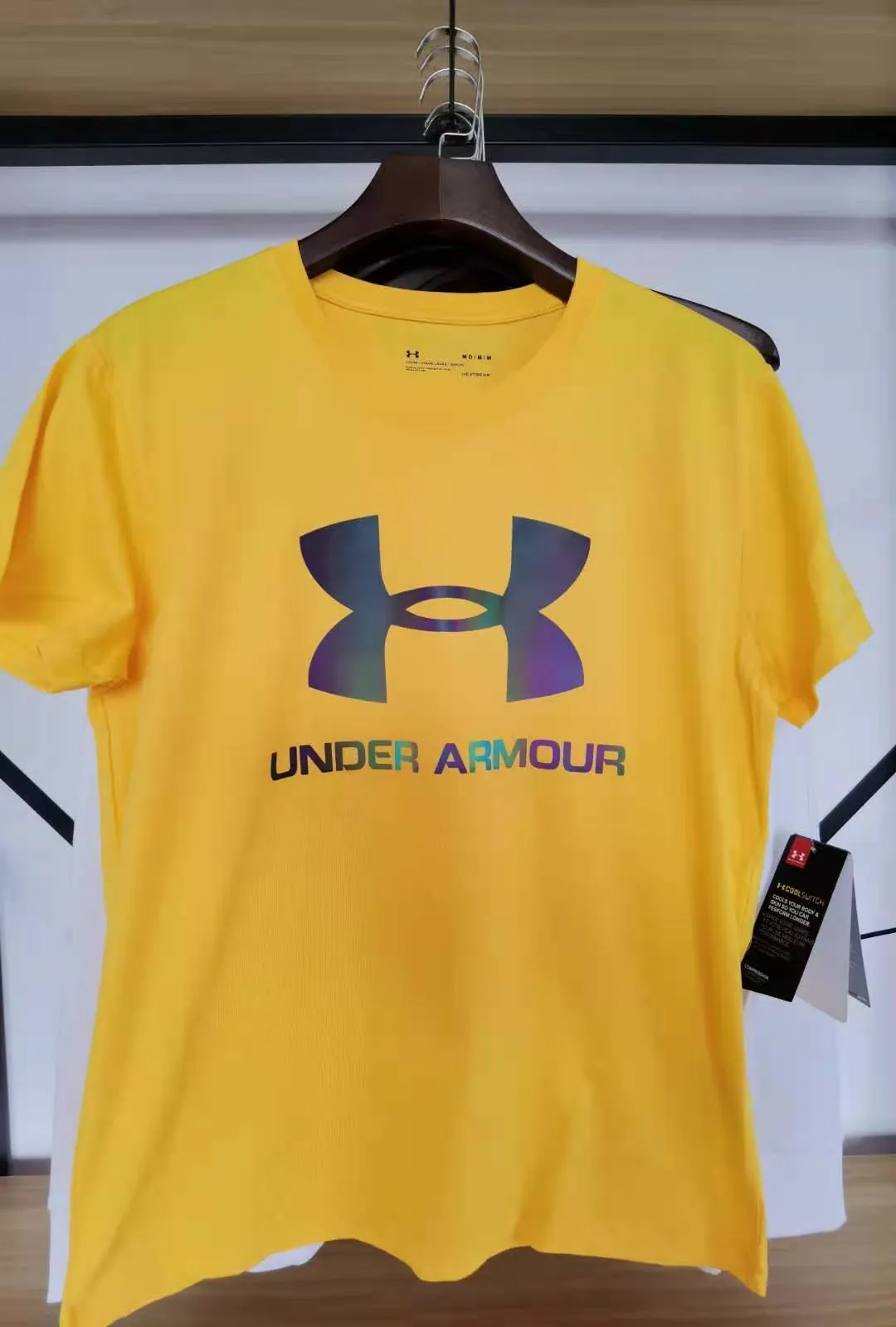 T-shirt 81