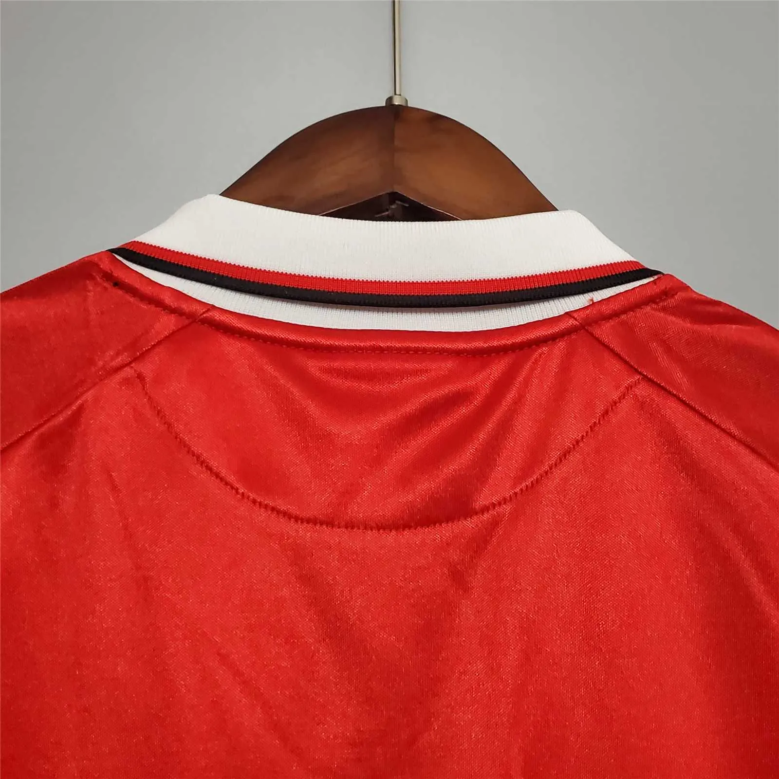 99-00 Manchester United home 1