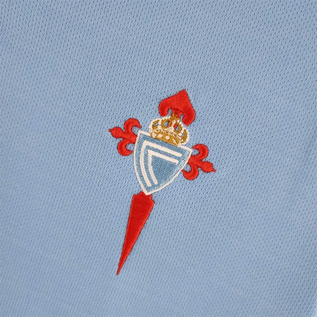 02-04 Celta home 6