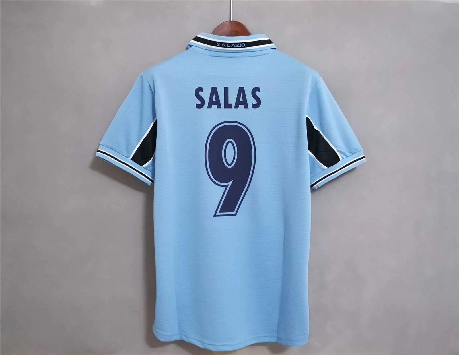 98-99 Lazio home 4