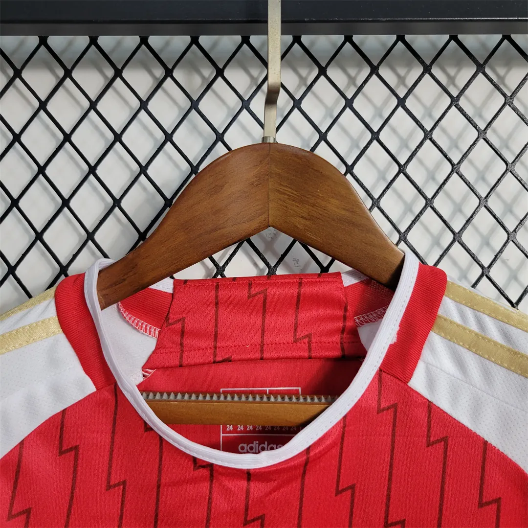 23-24 Arsenal home kids kit 4