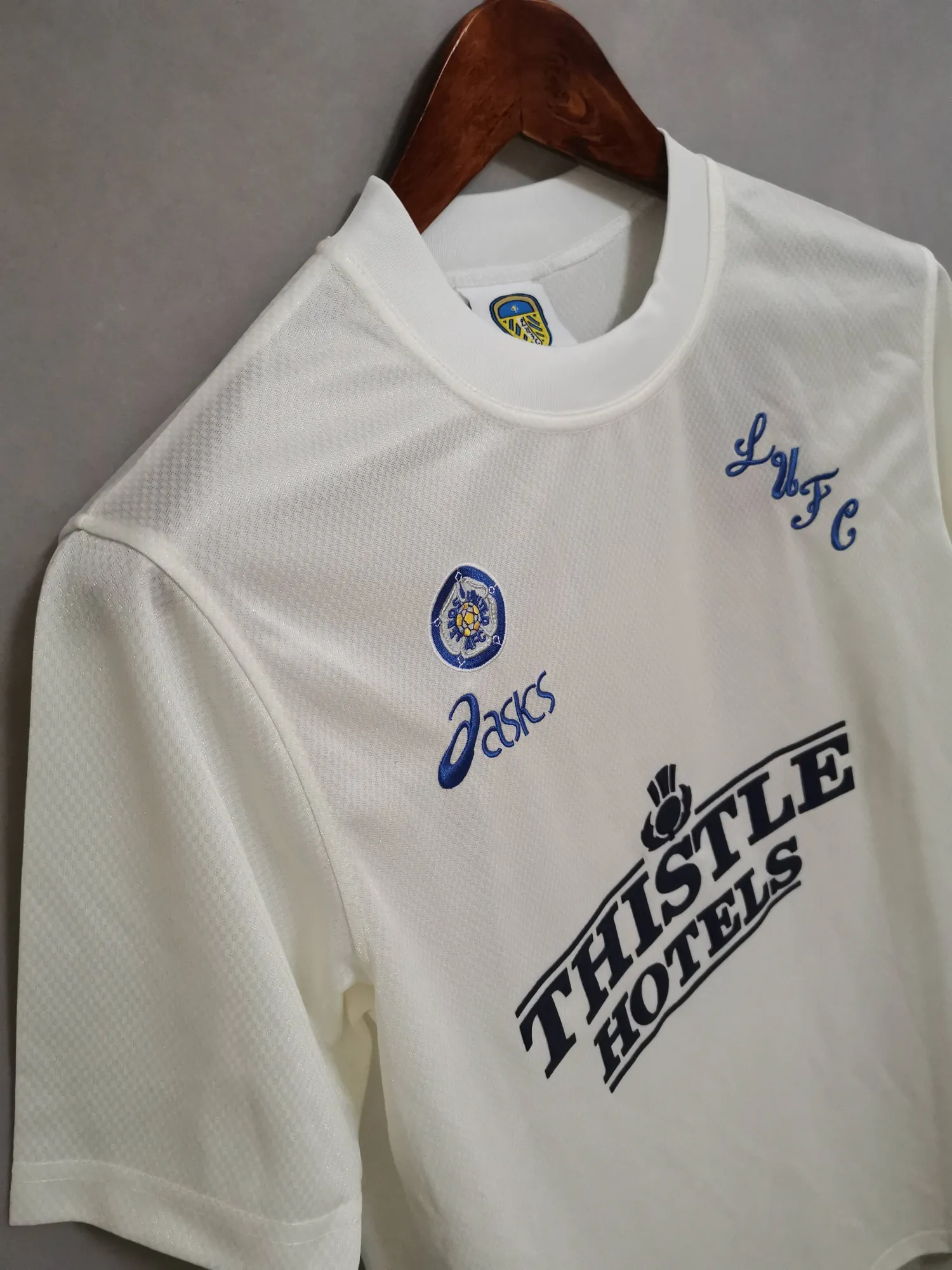 95-96 Leeds United home 6