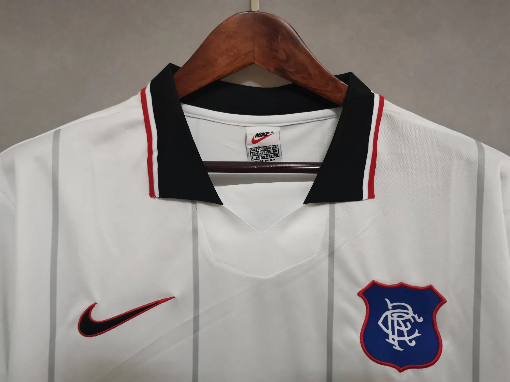 97-99 Rangers away 8