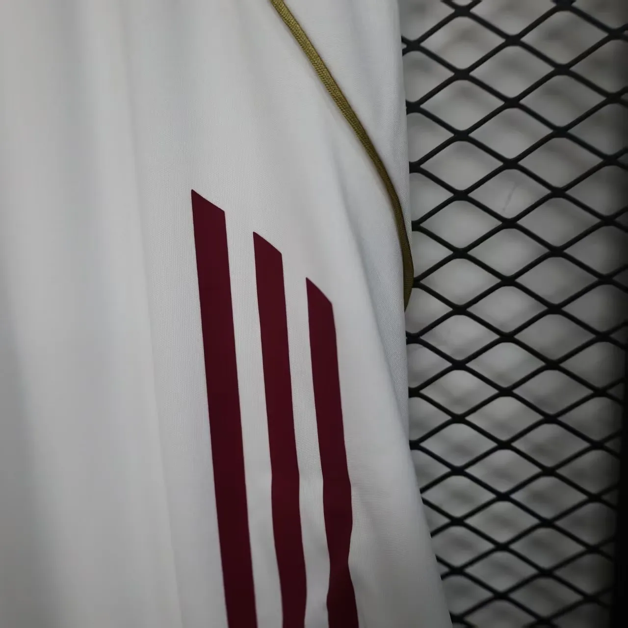 25-26 Aston Villa Home Player Version Shorts Football Pant AAAAJersey Dropship Yupoo 5