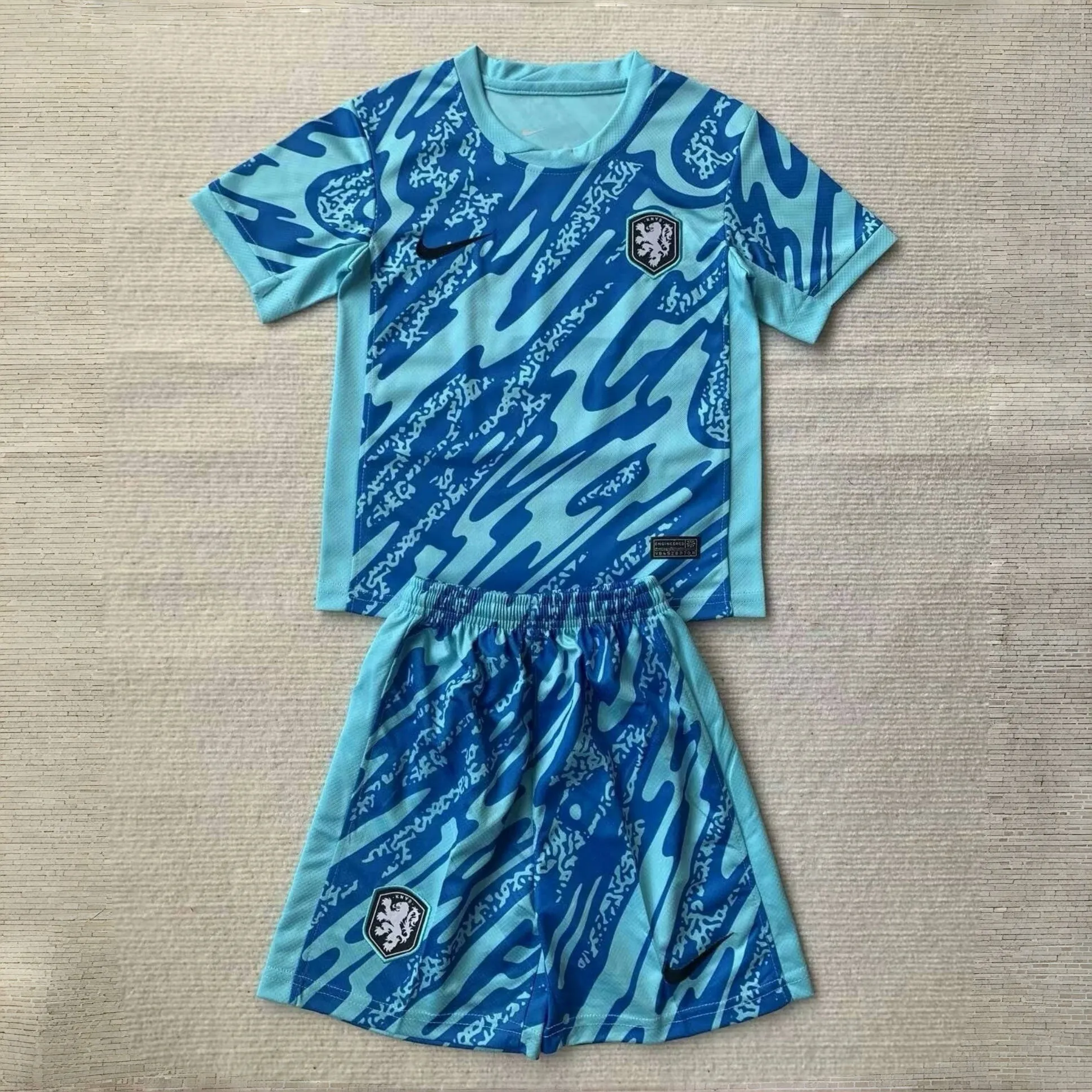 2024 Netherlands Goalkeeper Kid Kits UEFA Euro Youth Apparels Football AAAAJersey Supplier 2