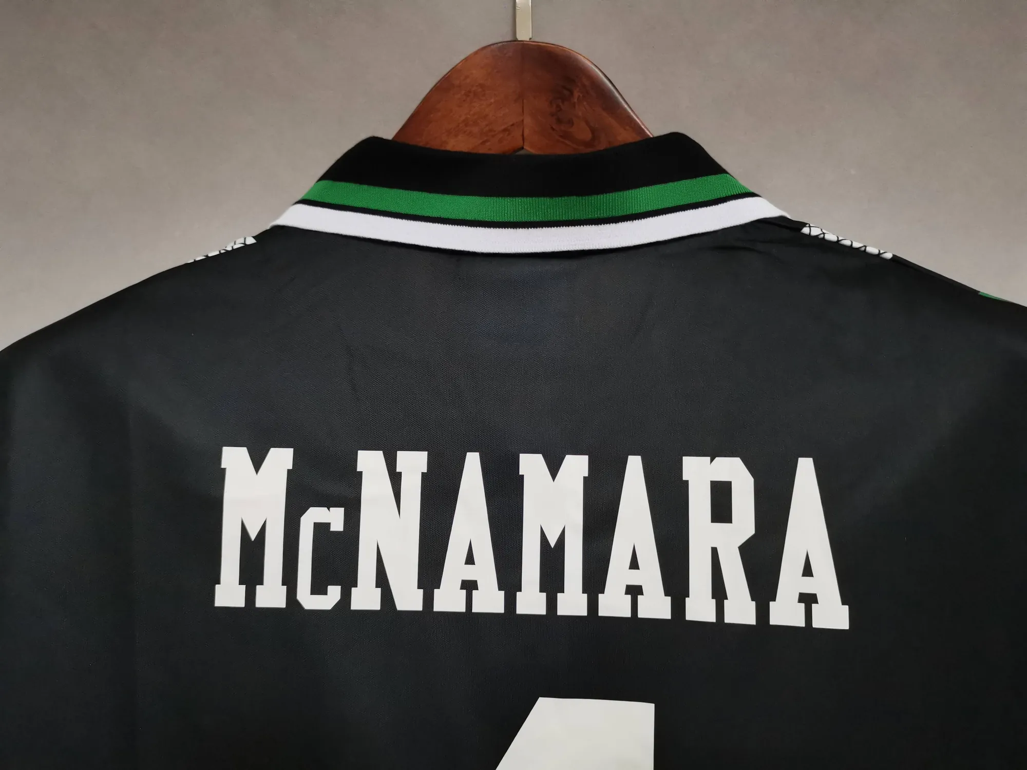 94-96 Celtic away 4