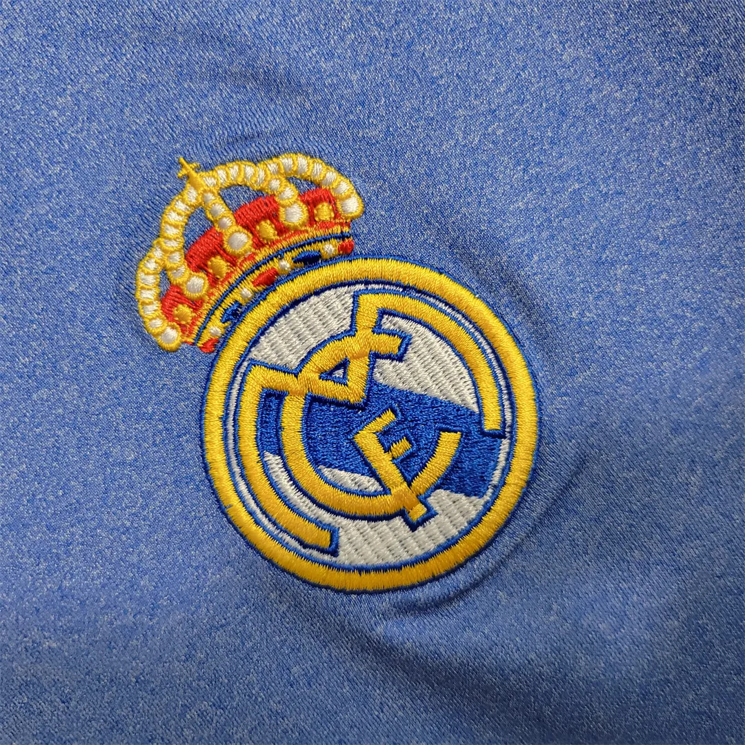 13-14 Real Madrid away 2