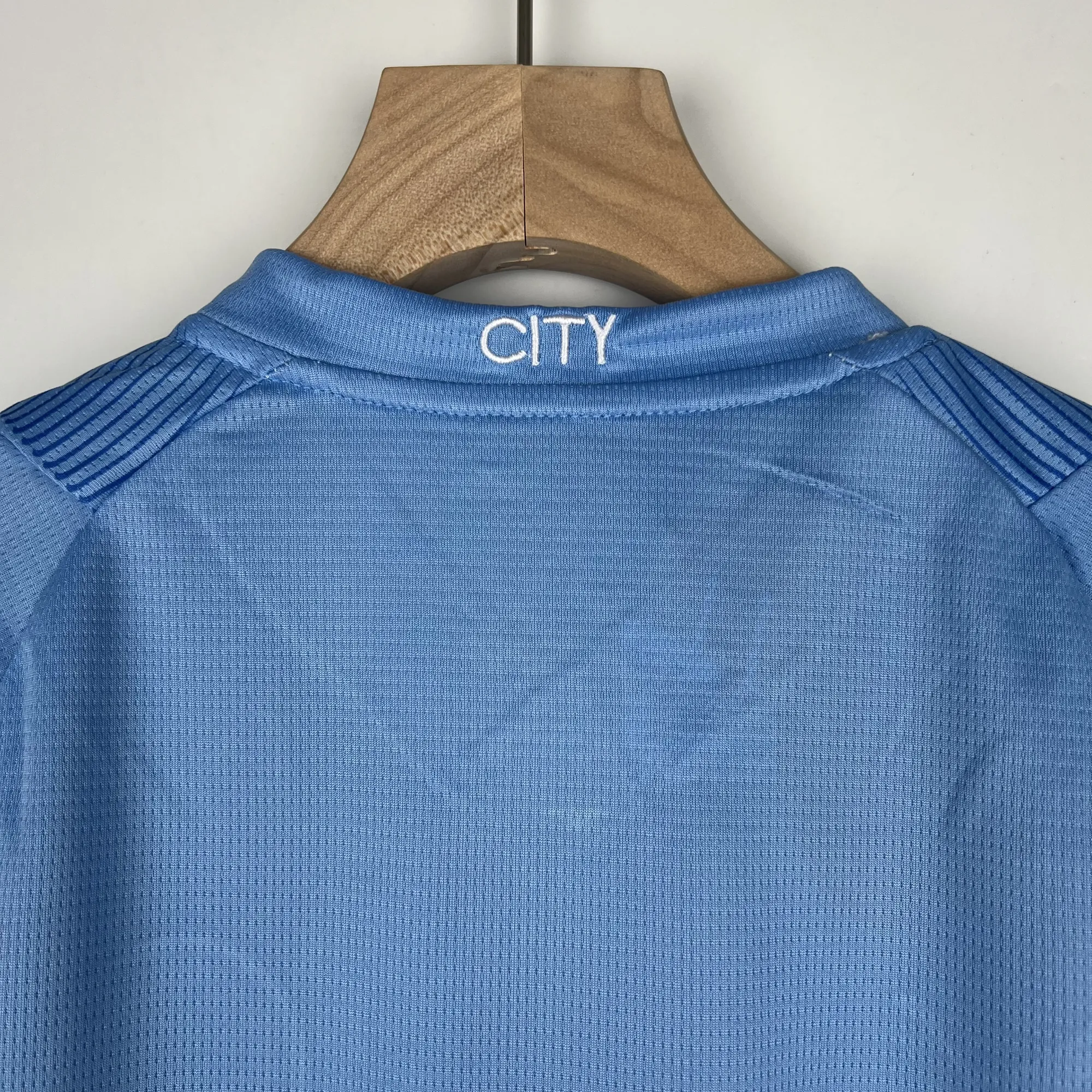 23-24 Kids Manchester City home size 16-28 3