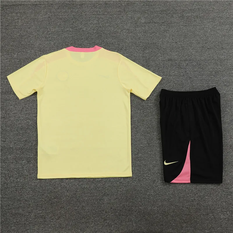 24-25 PSG Yellow Training Kits Football Replicas Yupoo 1