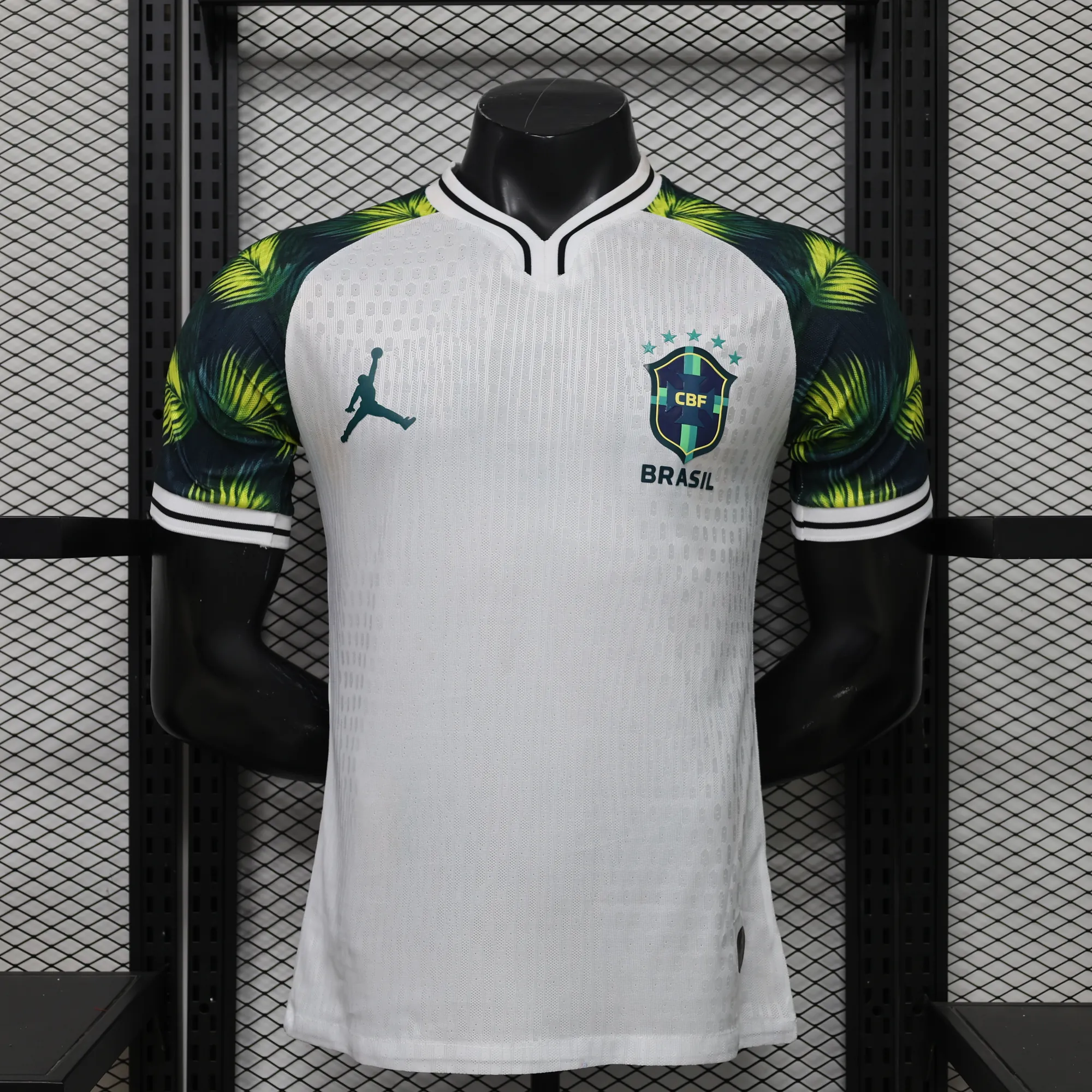26-27 Brazil Mens Special Edition White Soccer Player Version T-Shirt AAAAJersey Supply Yupoo 8 2