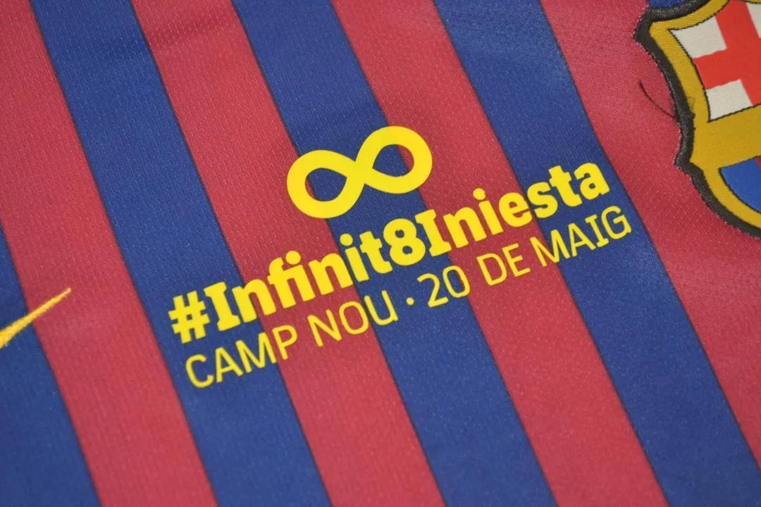 18-19 Barcelona home 9