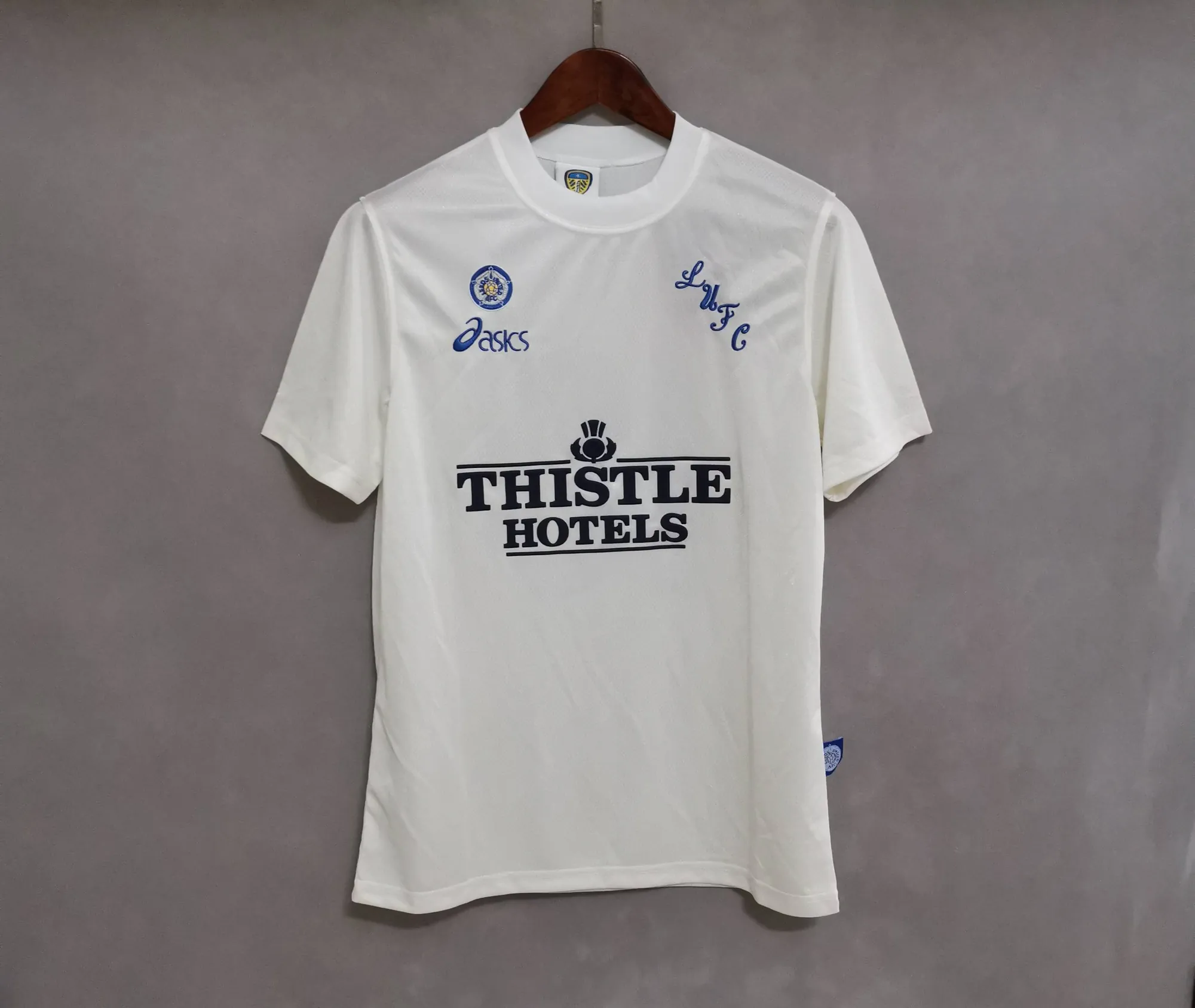 95-96 Leeds United home 9