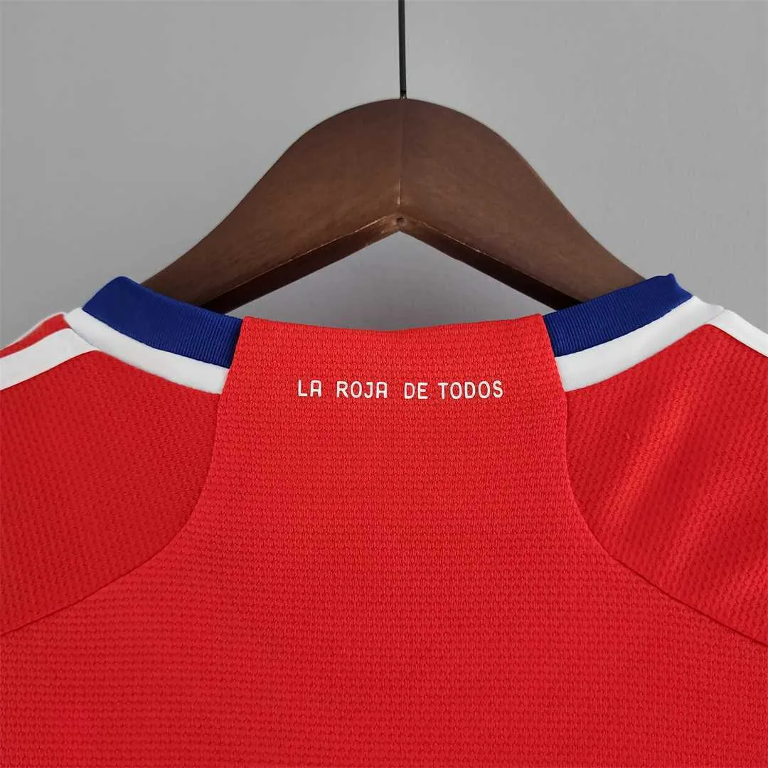 2022 Chile home 5