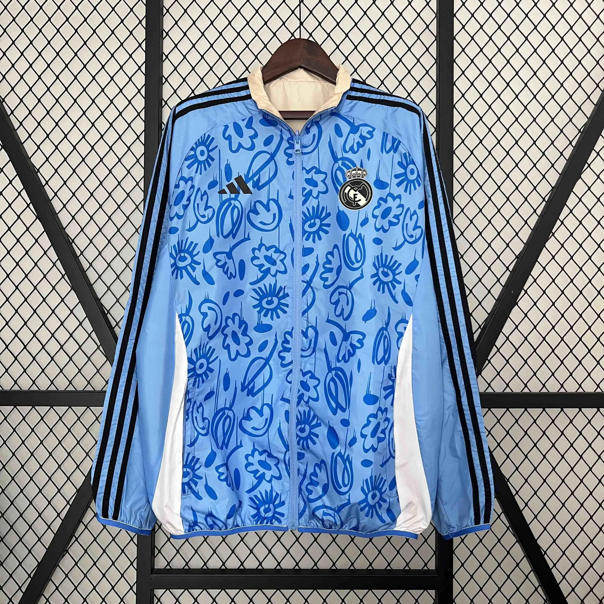 2024 Real Madrid Blue&Beige Trench Coat Reversible Windbreaker Jacket Soccer AAAAJersey Yupoo 5