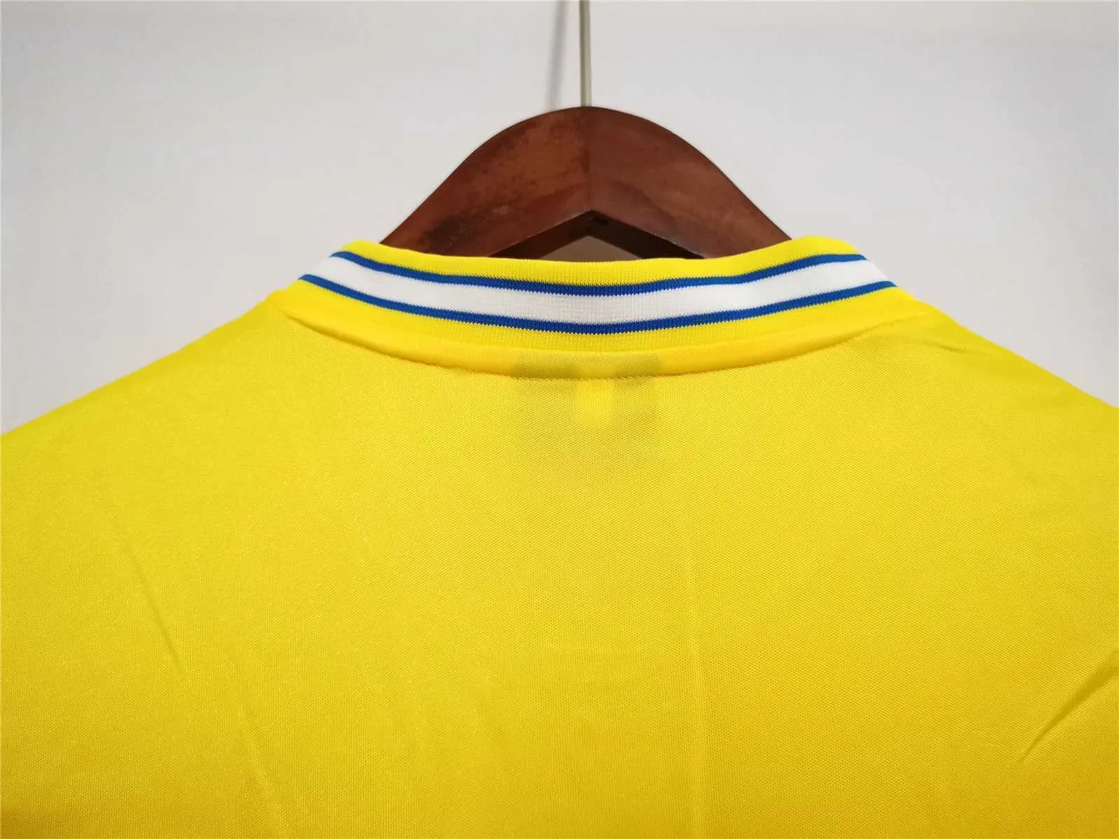 2000 Leeds United away 4