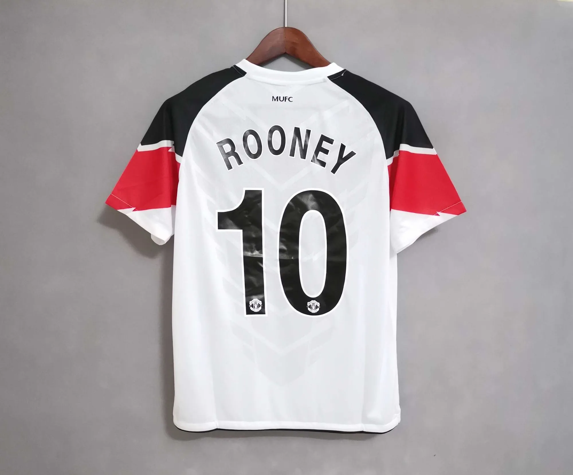 10-11 Manchester United in the Champions League version away 2