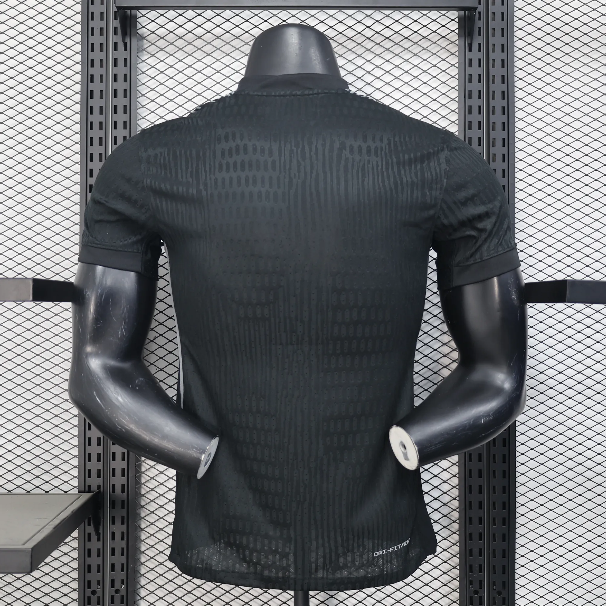 25-26 PSG Black Goalkeeper Kit Player Version Shirt AAAAJersey Supply Yupoo 5