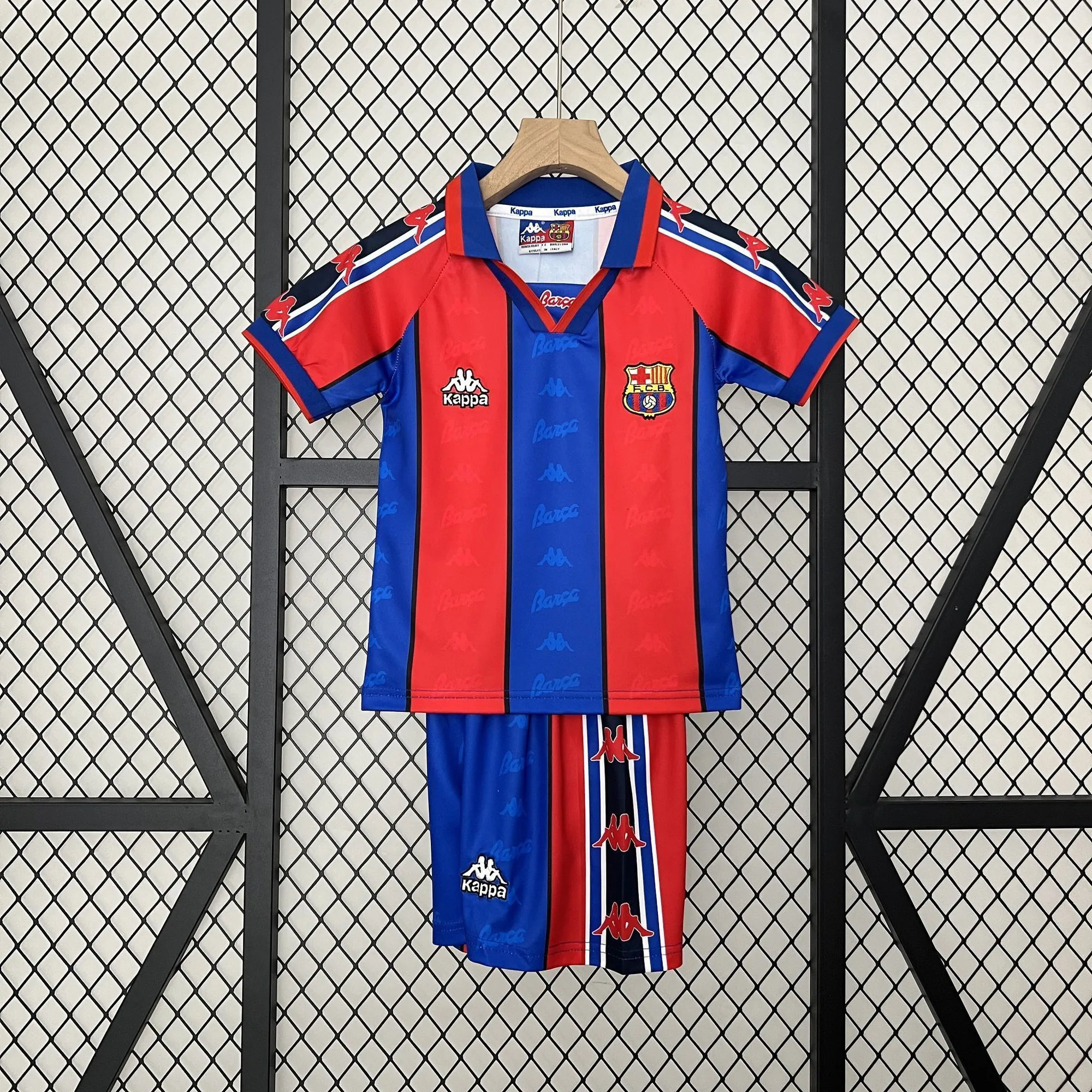 95-97 Barcelona Home Retro Kid Kits Youth Apparels AAAAJersey Wholesale Yupoo 7