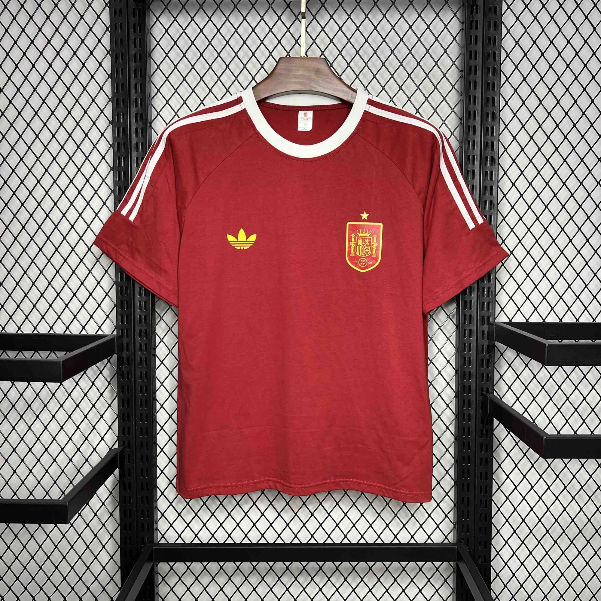 24-25 Spain Retro Style Red Kit AAAAJersey Supplier Yupoo 6