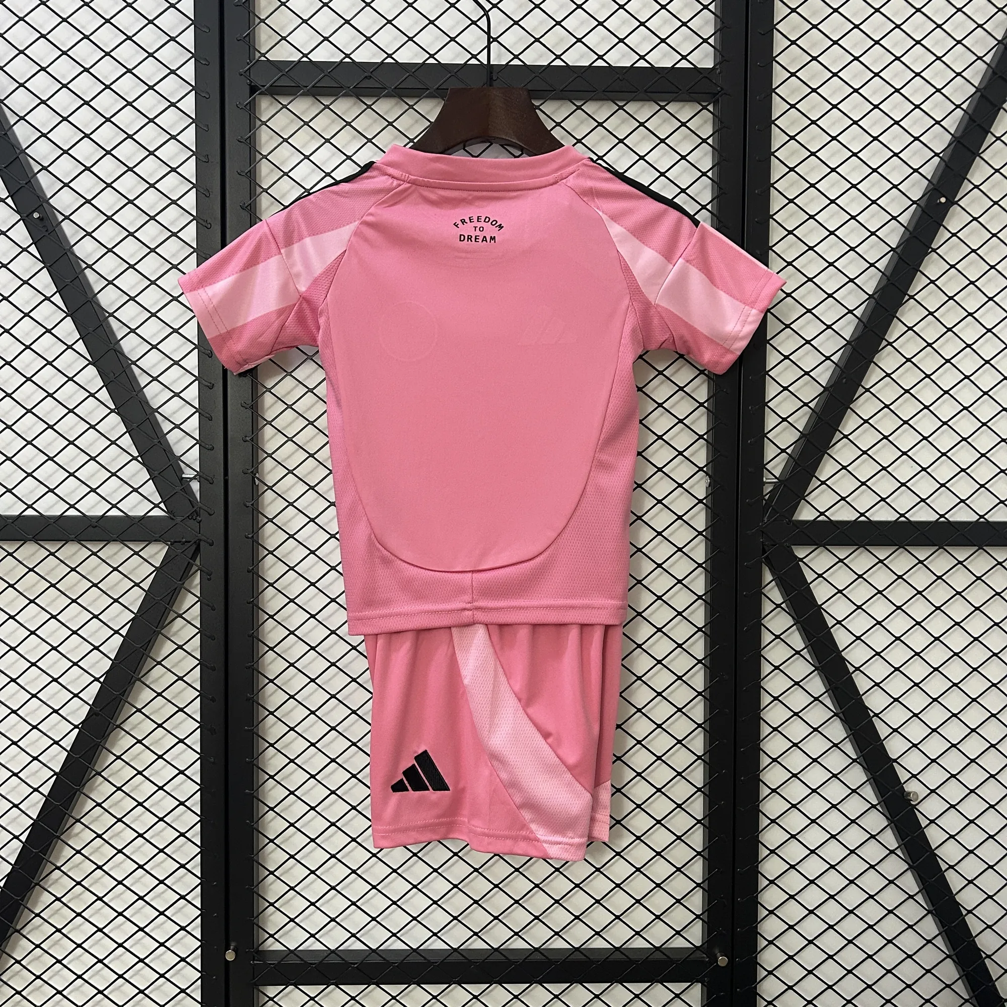 25-26 Inter Miami Home Kid Kits Youth Apparels AAAAJersey Dropship Yupoo 5