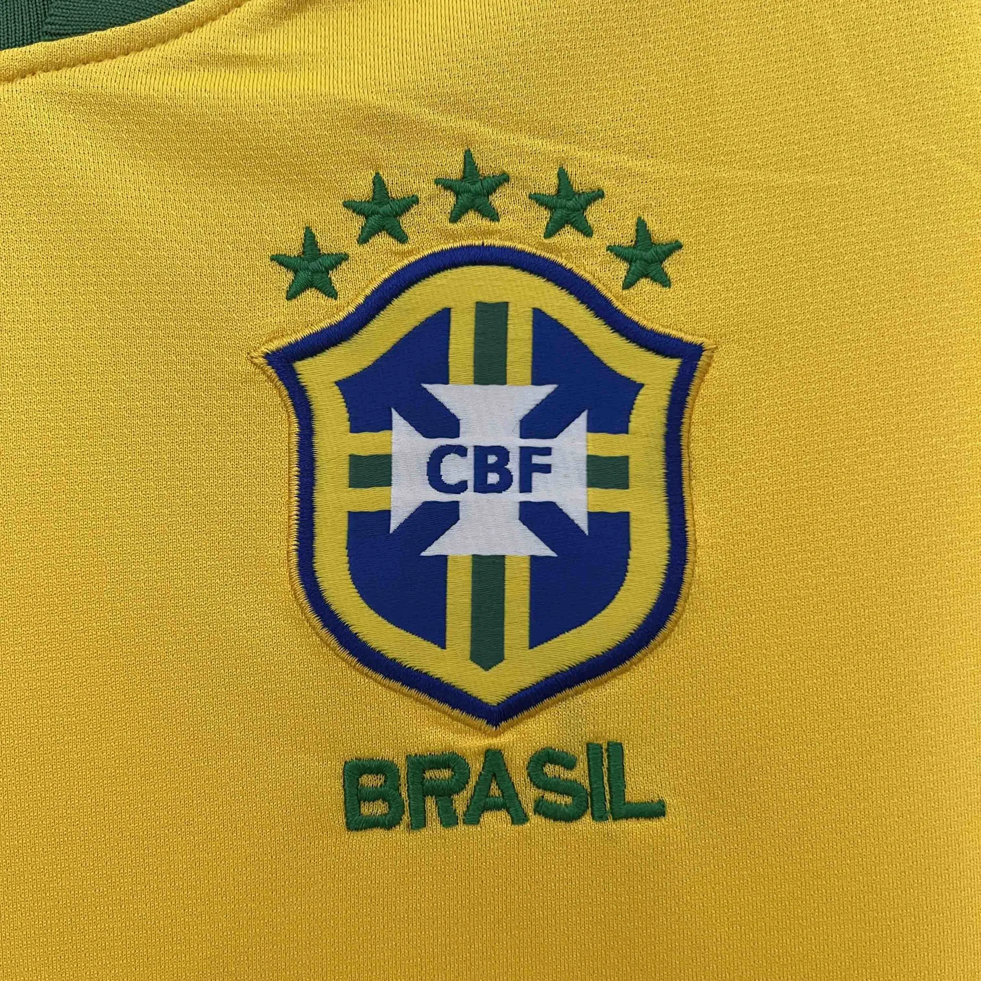 2010 Brazil Home Retro Kit Vintage Shirt Football AAAAJersey Supplier 1
