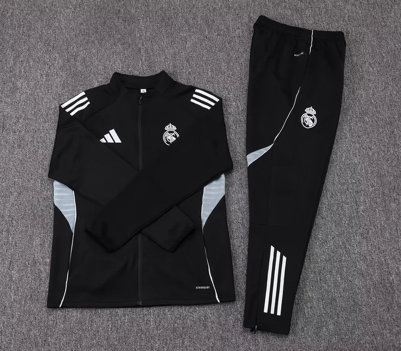 25-26 Real Madrid Black Football Tracksuits Long Jacket Suits 1