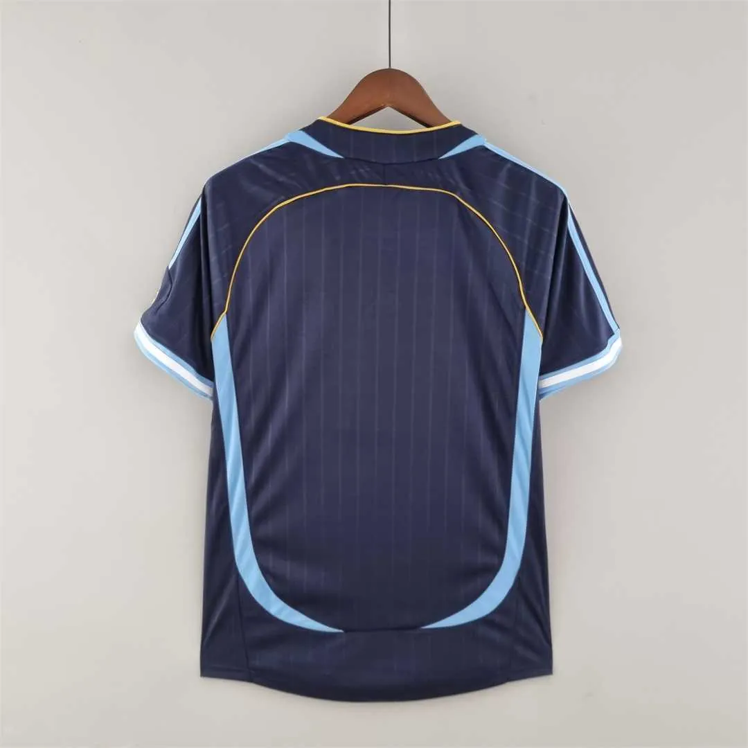 2006 Argentina away 6