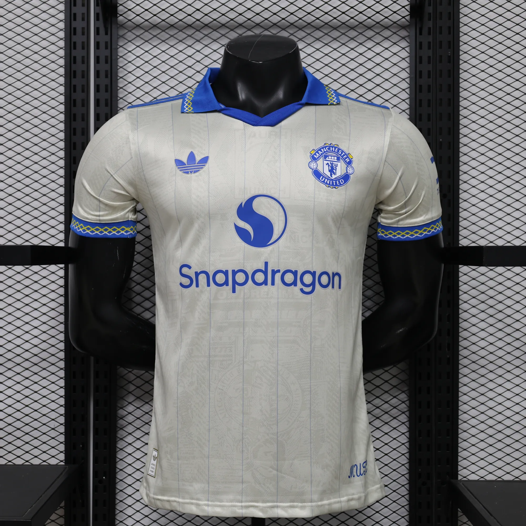 26-27 Manchester United Mens Kit Special Edition Player Soccer Shirt AAAAJersey Supply Yupoo 9 2