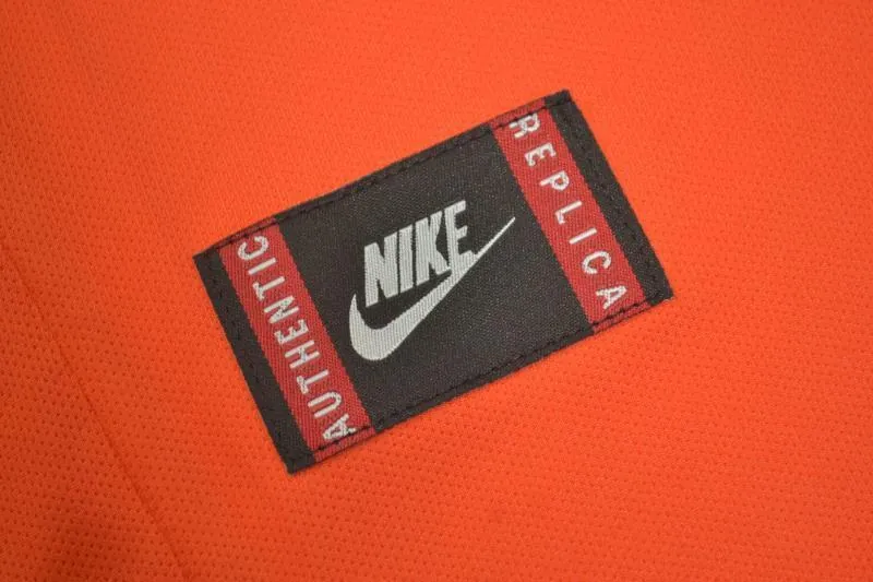 97-98 Netherland home 5