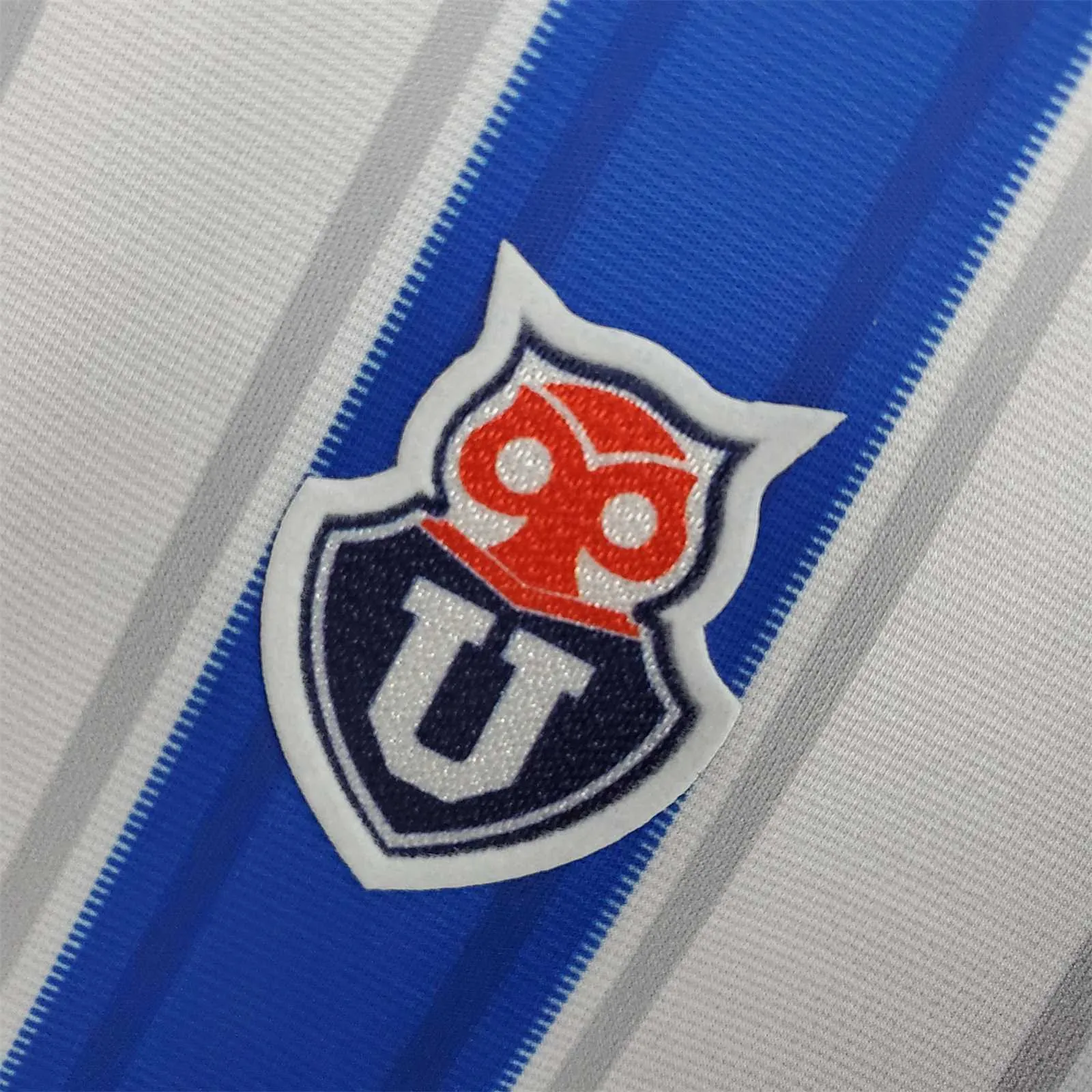 22-23 University of Chile Pre-match uniform1684416659000 4