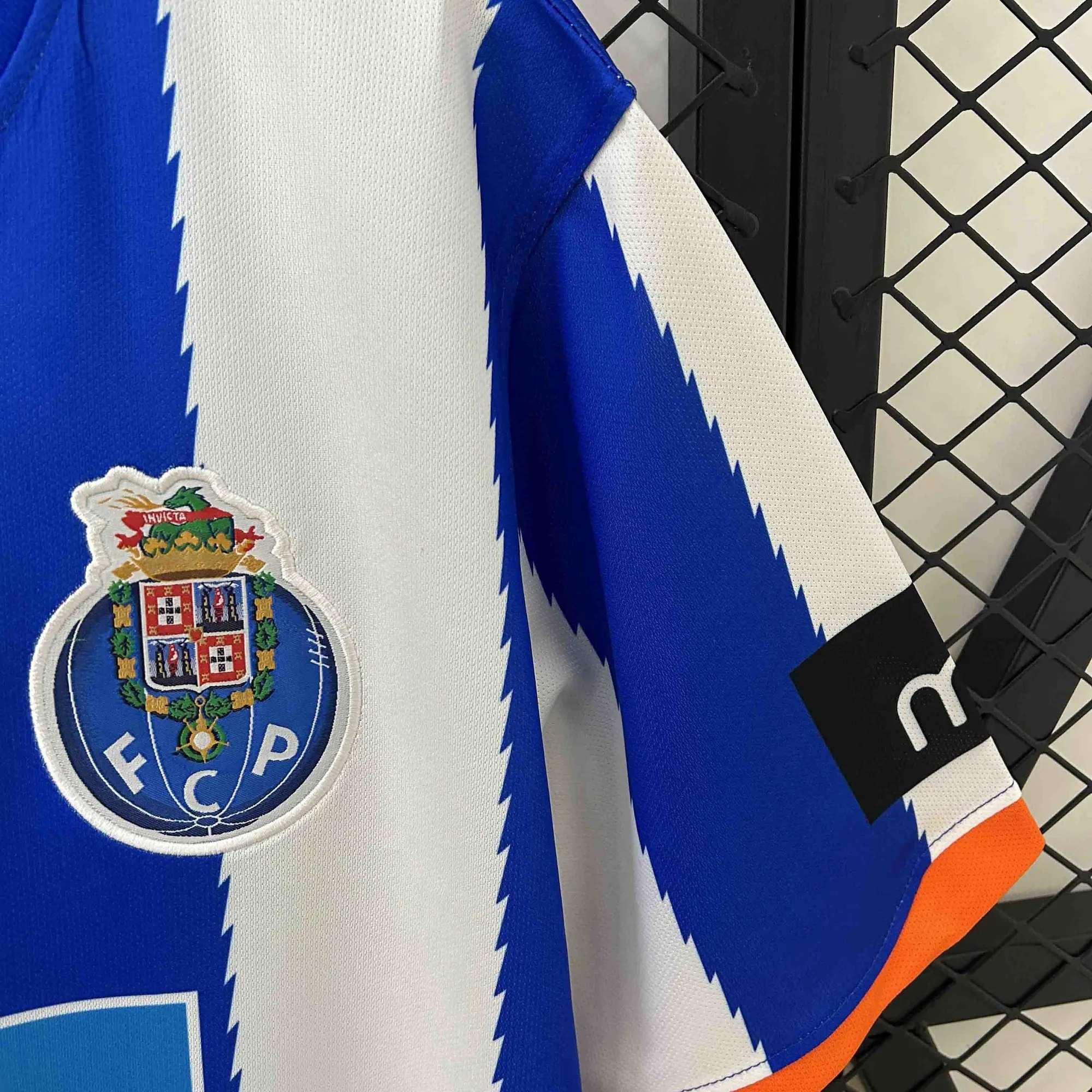 10-11 Porto Home Retro Kit Vintage Shirt AAAAJersey Supplier Yupoo 3